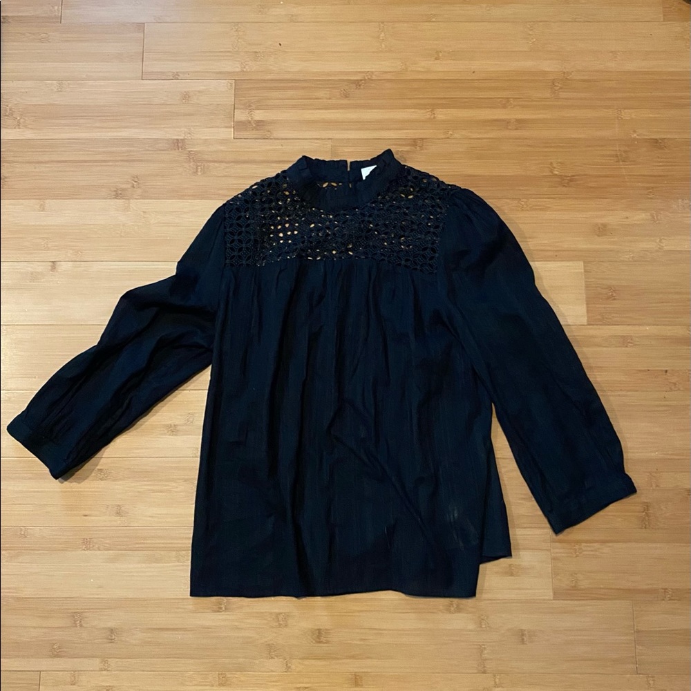 Black 3/4 length sleeve top from GAP